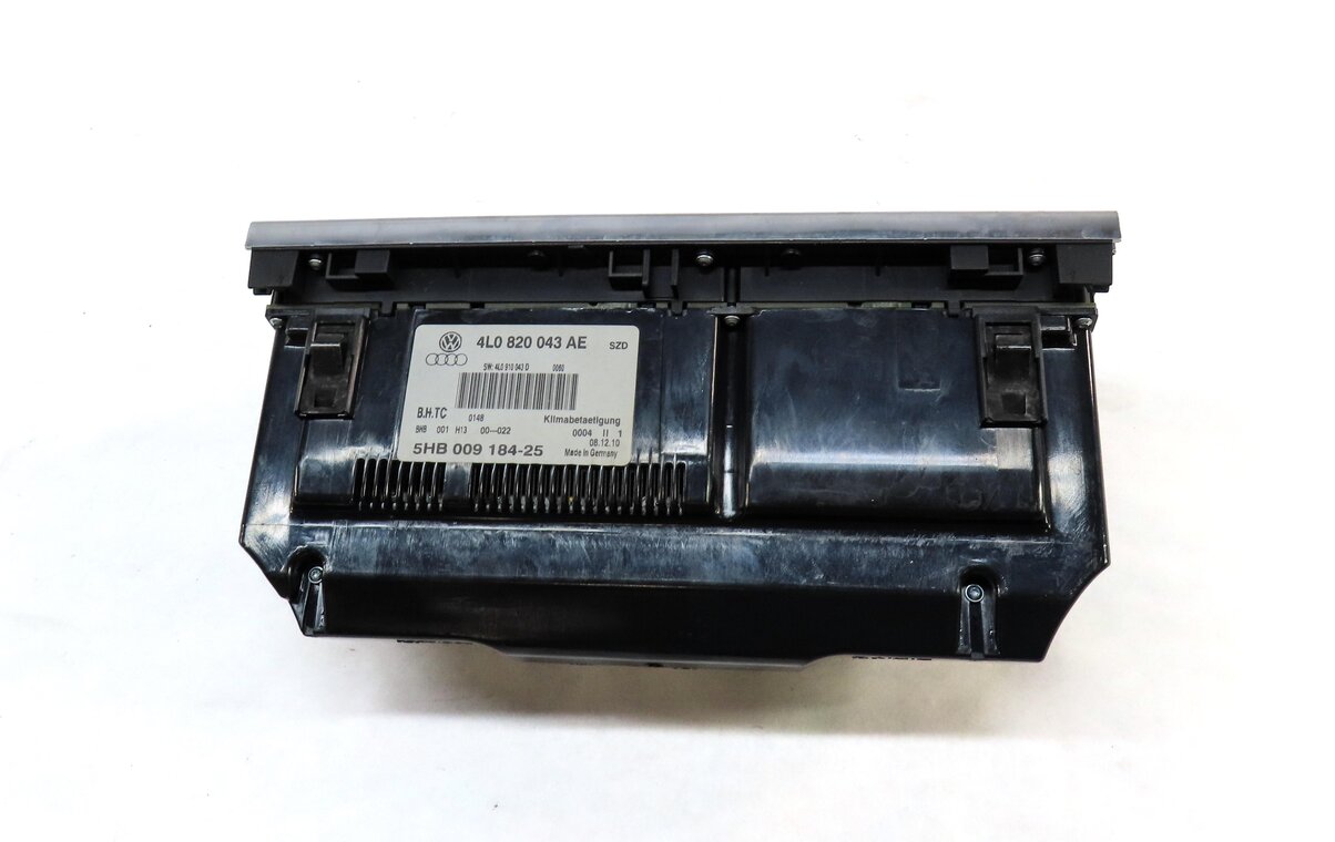 Thumbnail 5: 2011 AUDI Q7 (4L) FRONT HEATR A/C TEMPERATURE CLIMATE CONTROL PANEL