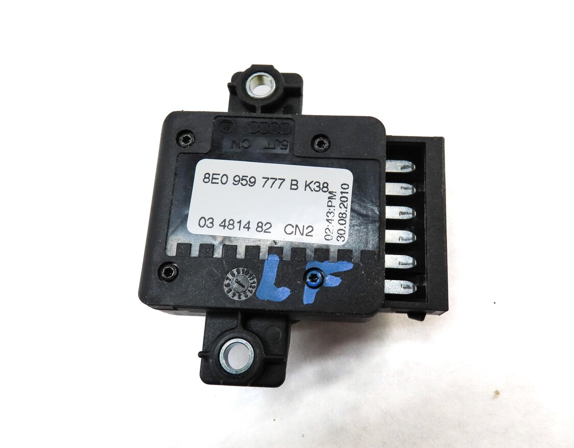 Thumbnail 4: 2011 AUDI Q7 (4L) FRONT LEFT DRIVER MEMORY SEAT SWITCH SET-3 (BEIGE)