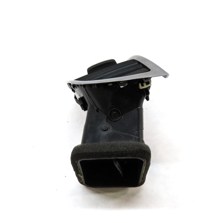 Thumbnail 2: 2011 AUDI Q7 (4L) FRONT LEFT DRIVER OUTER DASH HEATER A/C AIR VENT