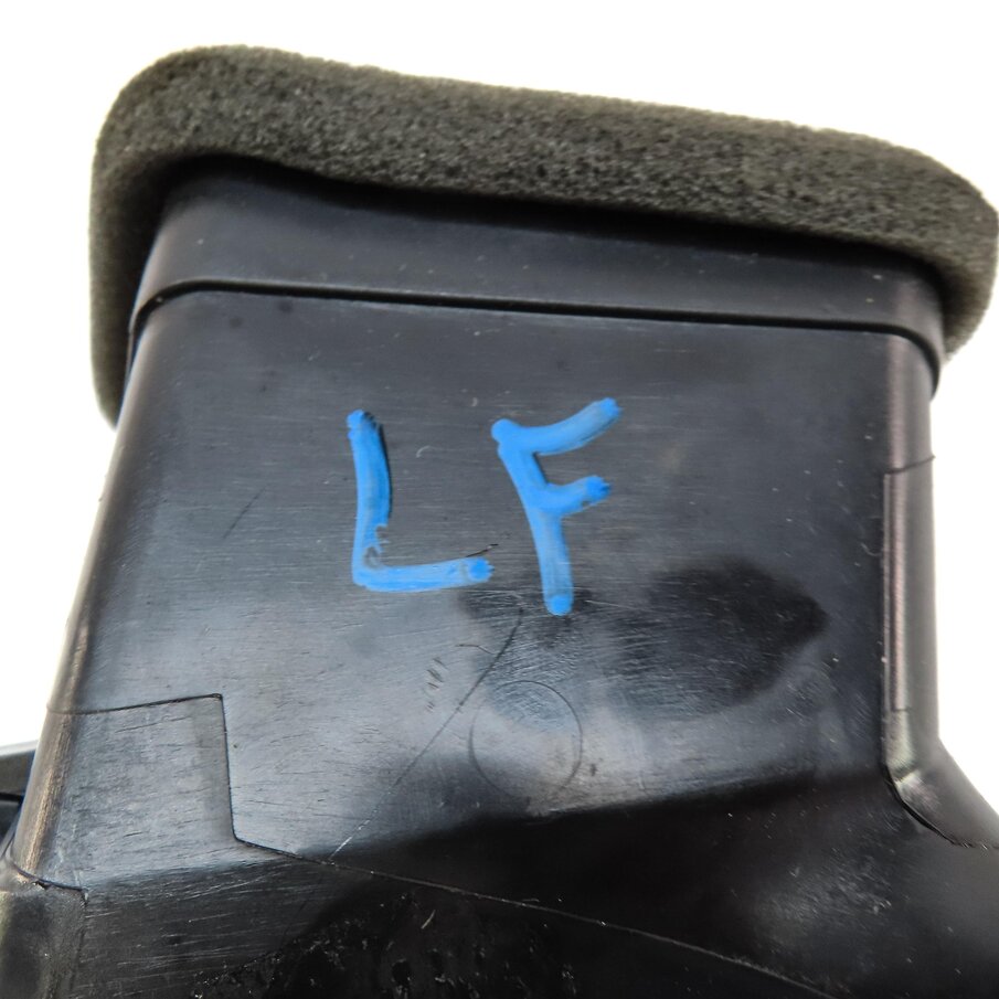 Thumbnail 4: 2011 AUDI Q7 (4L) FRONT LEFT DRIVER OUTER DASH HEATER A/C AIR VENT