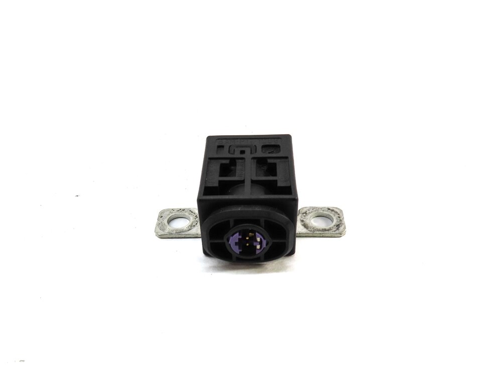 Thumbnail 2: 2011 AUDI Q7 (4L) BATTERY OVERLOAD PROTECTION SENSOR SWITHC MODULE