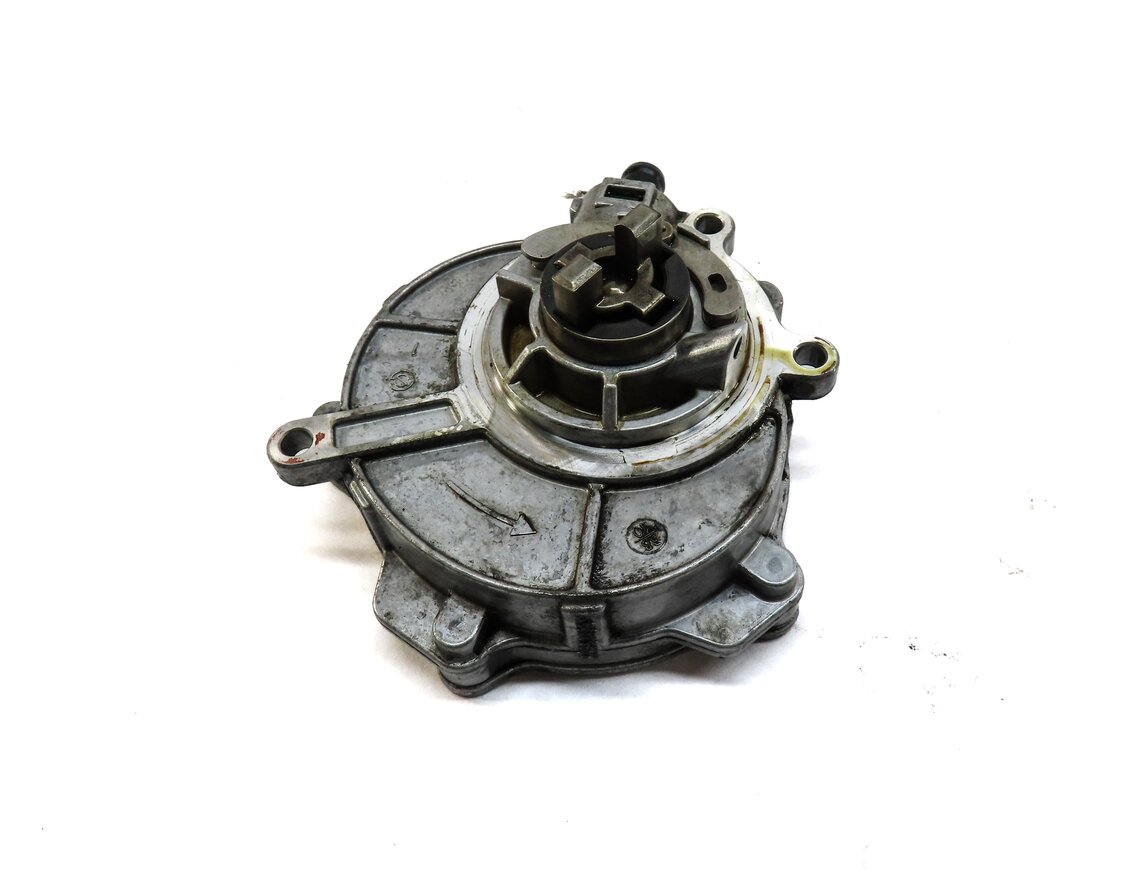 Thumbnail 3: 2011 AUDI Q7 (4L) 3.0L SUPERCHARGED ENGINE BRAKE VACUUM PUMP MOTOR