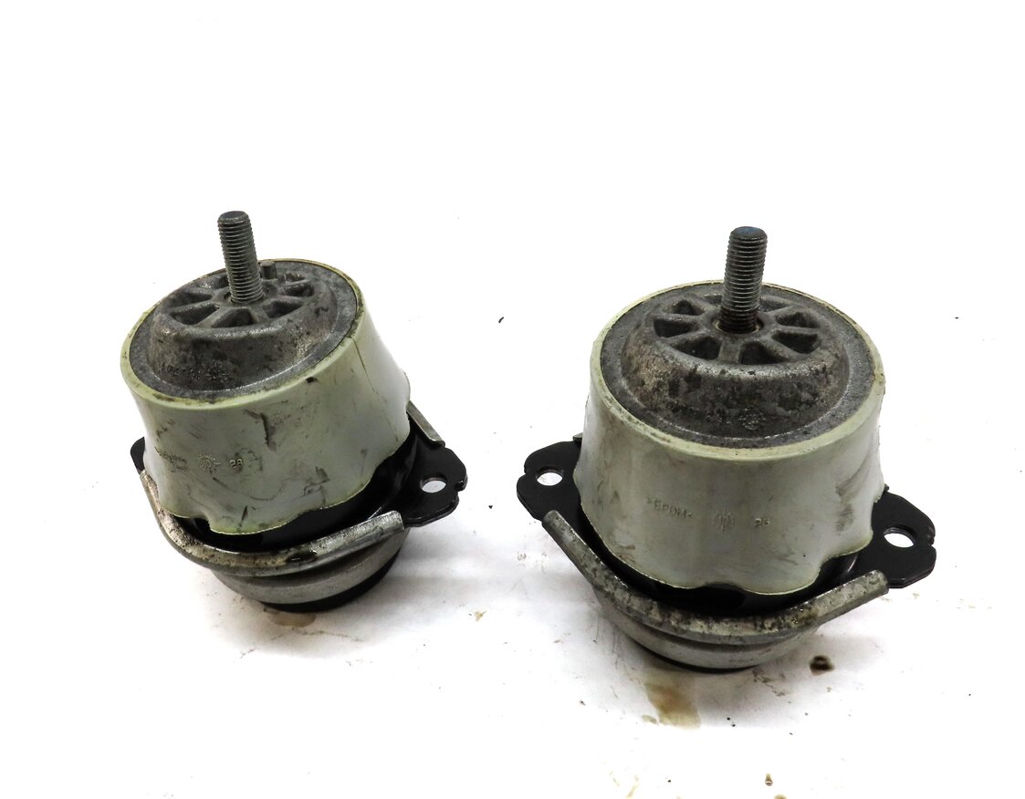 Thumbnail 4: 2011 AUDI Q7 (4L) 30L SUPERCHARGED ENGINE LEFT & RIGHT MOTOR MOUNT SET-2