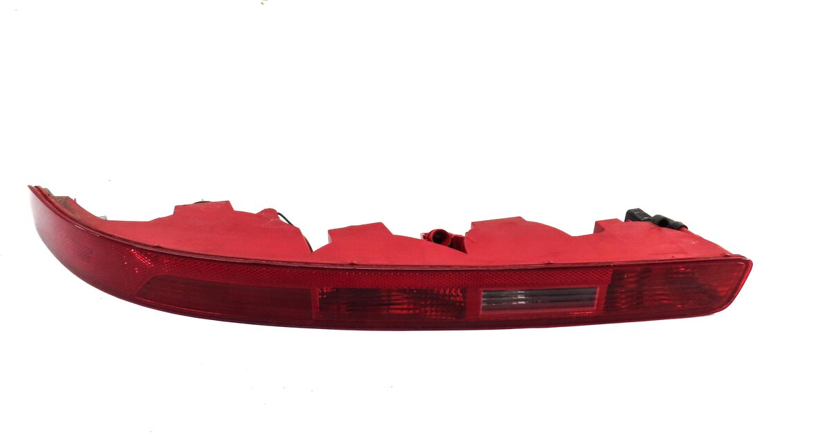 Thumbnail 4: 2007-2015 AUDI Q7 (4L) RIGHT PASSENGER REAR BUMPER LOWER TAILLIGHT LIGHT LAMP