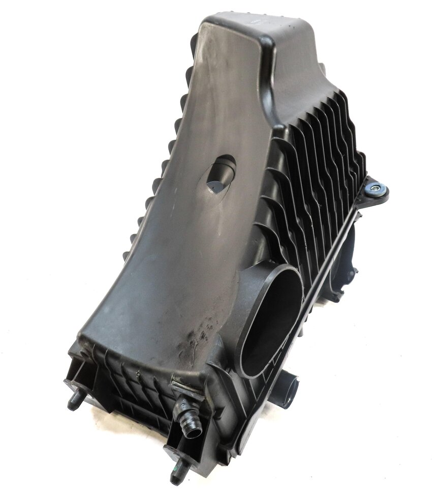 Thumbnail 1: 2011-2015 AUDI Q7 (4L) 3.0L SUPERCHARGED ENGINE AIR FILTER BOX CLEANER HOUSING