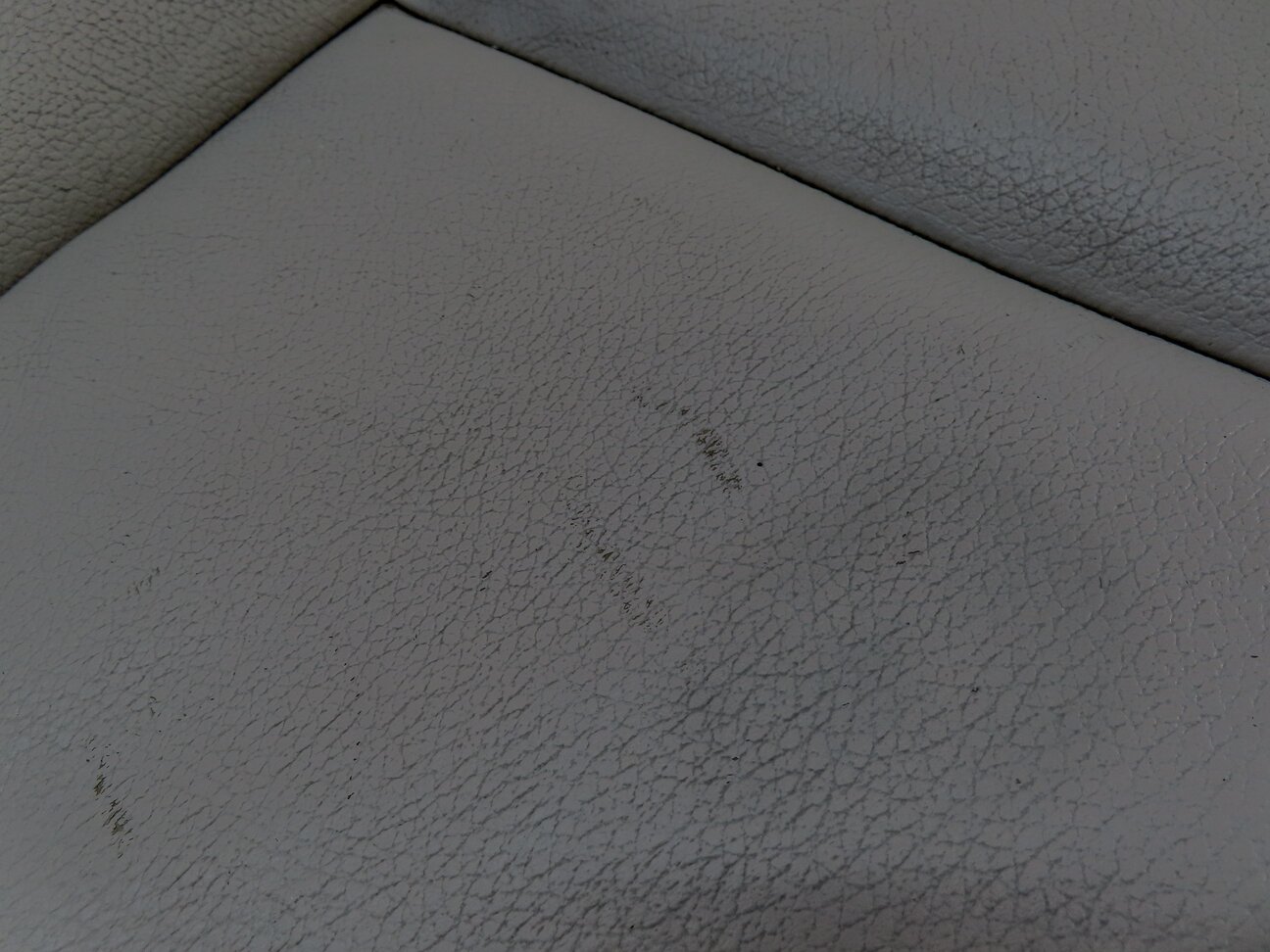 Thumbnail 6: 2012 BMW X5 (E70) RIGHT PASSENGER LOWER BOTTOM HEATED SEAT CUSHION (OYSTER)