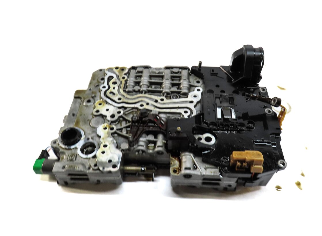 Thumbnail 3: 11-13 BMW X5 X6 (E70 E71) 3.0L TURBO 8HP-45 AUTOMATIC TRANSMISSION VALVE BODY