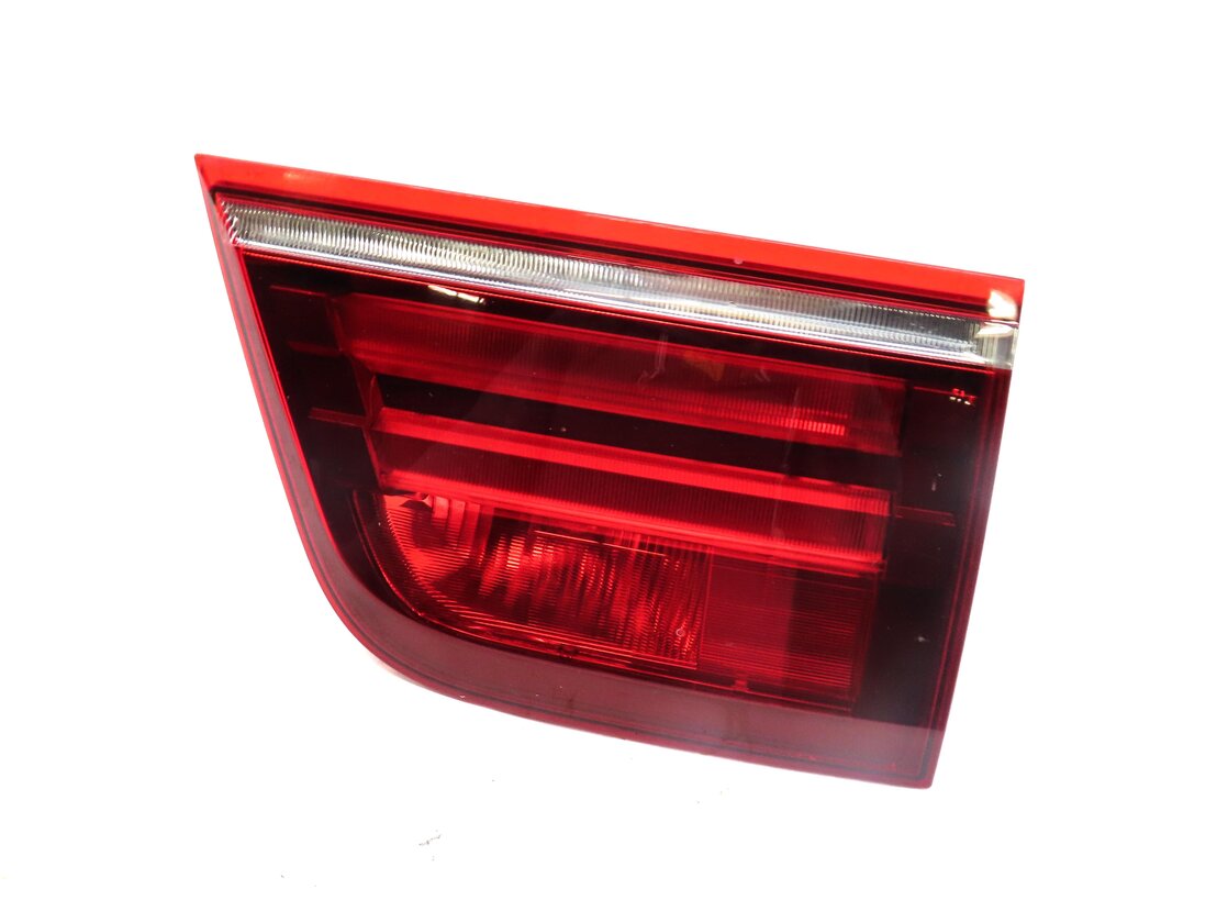 11-13 BMW X5 X5M (E70) RIGHT PASSENGER INNER TAILLIGHT LIGHT LAMP (INCANDESCENT)