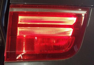 Thumbnail 2: 11-13 BMW X5 X5M (E70) LEFT DRIVER INNER TAILLIGHT LIGHT LAMP (INCANDESCENT)