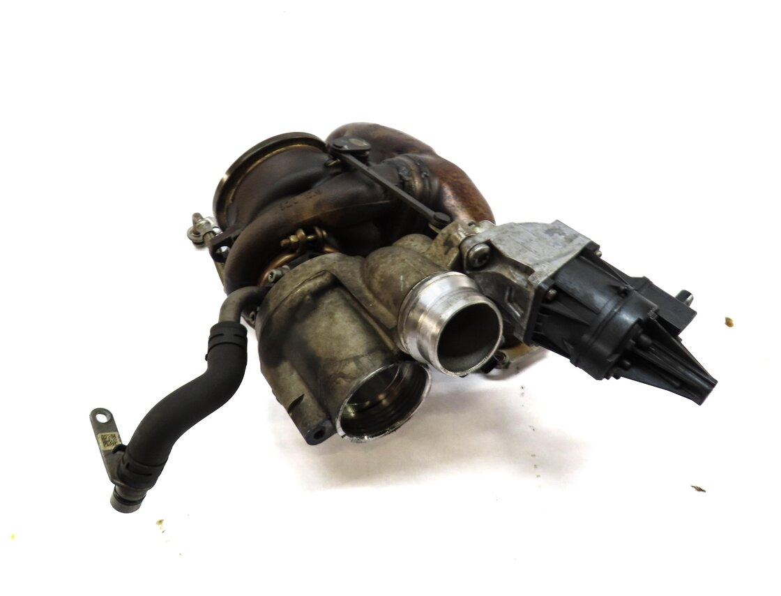 Thumbnail 1: 12-18 BMW 328i 428i 528i X3 X4 X5 Z4 2.0T (N26) ENGINE TURBOCHARGER w/ MANIFOLD