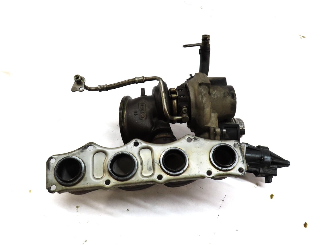 Thumbnail 5: 12-18 BMW 328i 428i 528i X3 X4 X5 Z4 2.0T (N26) ENGINE TURBOCHARGER w/ MANIFOLD