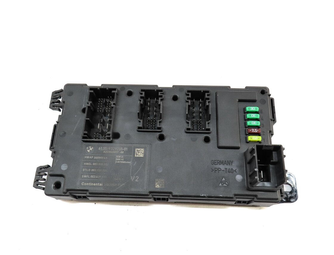 Thumbnail 2: 13-19 BMW 328i 330i 335i 428i 435i M3 M4 (F30 F31 F32) REAR BODY CONTROL MODULE