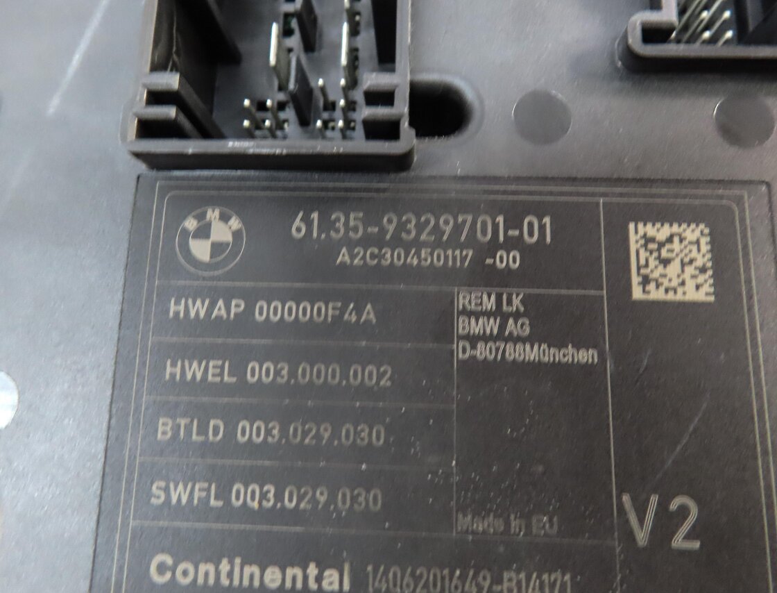 Thumbnail 4: 13-19 BMW 328i 330i 335i 428i 435i M3 M4 (F30 F31 F32) REAR BODY CONTROL MODULE