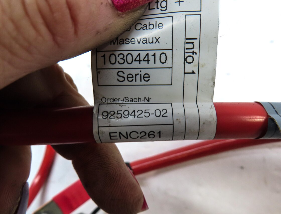 Thumbnail 4: 2015 BMW 428i (F32) POSITIVE BATTERY CABLE w/ BLOWOUT FUSE 61129259425
