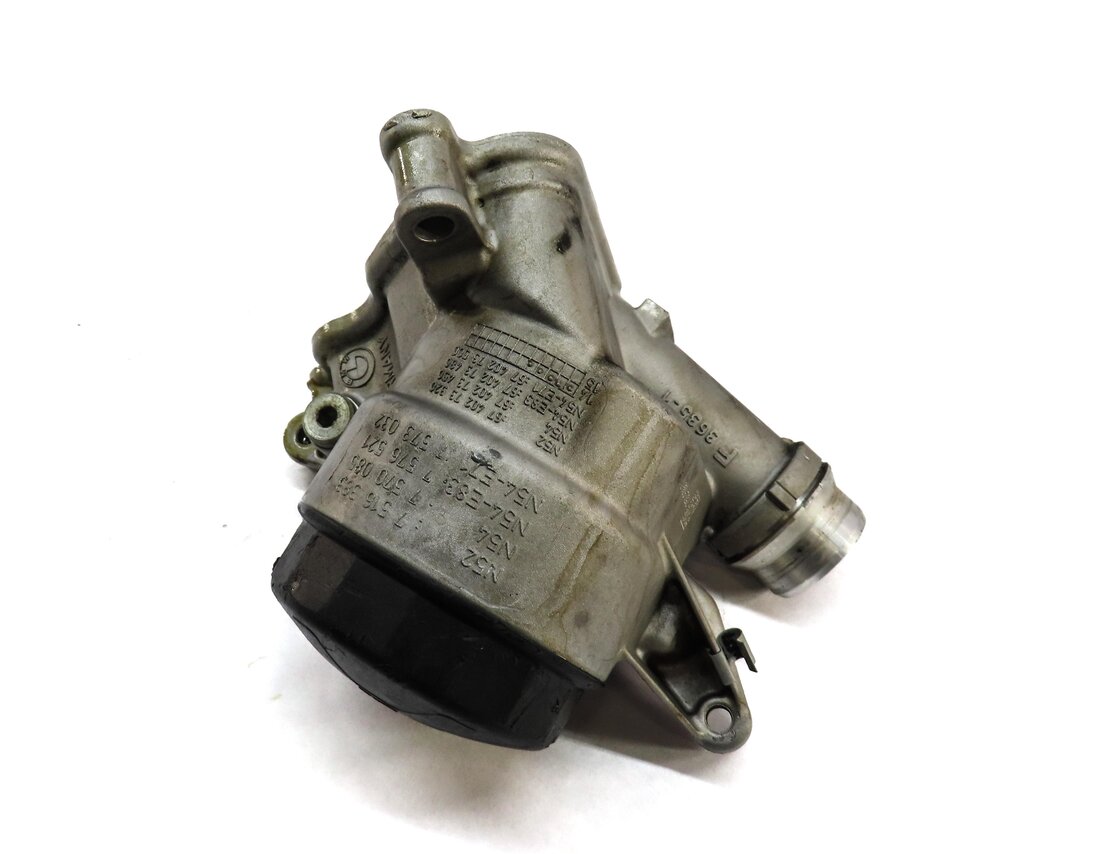 2015 BMW 428i (F32) 2.0L TURBO N20 ENGINE OIL FILTER HOUSING 11427548032