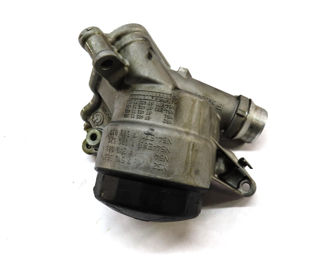 Thumbnail 2: 2015 BMW 428i (F32) 2.0L TURBO N20 ENGINE OIL FILTER HOUSING 11427548032