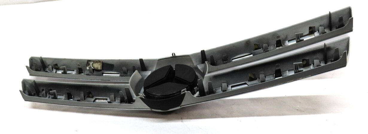 Thumbnail 5: 2013-2016 MERCEDES GL350 GL450 (X166) FRONT UPPER CENTER HOOD GRILLE TRIM