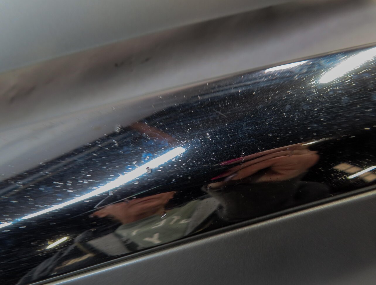 Thumbnail 9: 2013-2016 MERCEDES GL350 GL450 (X166) FRONT UPPER CENTER HOOD GRILLE TRIM