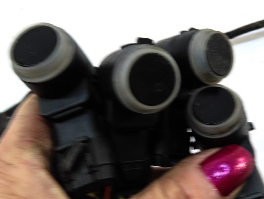 Thumbnail 4: 2014 MERCEDES GL450 (X166) FRONT PARK ASSIST PDC SENSOR SET4 (BLACK) w/ HARNESS