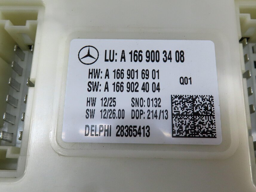 Thumbnail 3: 2013-2014 MERCEDES GL-CLASS (X166) REAR SIGNAL ACQUISITION CONTROL MODULE SAM