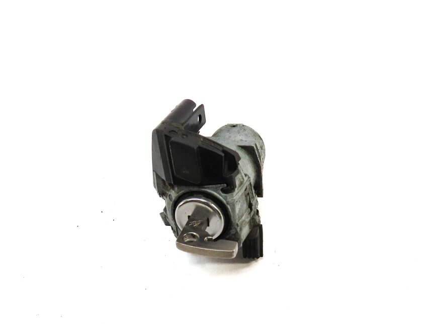 Thumbnail 2: 2014 MERCEDES GL450 (X166) FRONT LEFT DRIVER DOOR LOCK CYLINDER w/ KEY