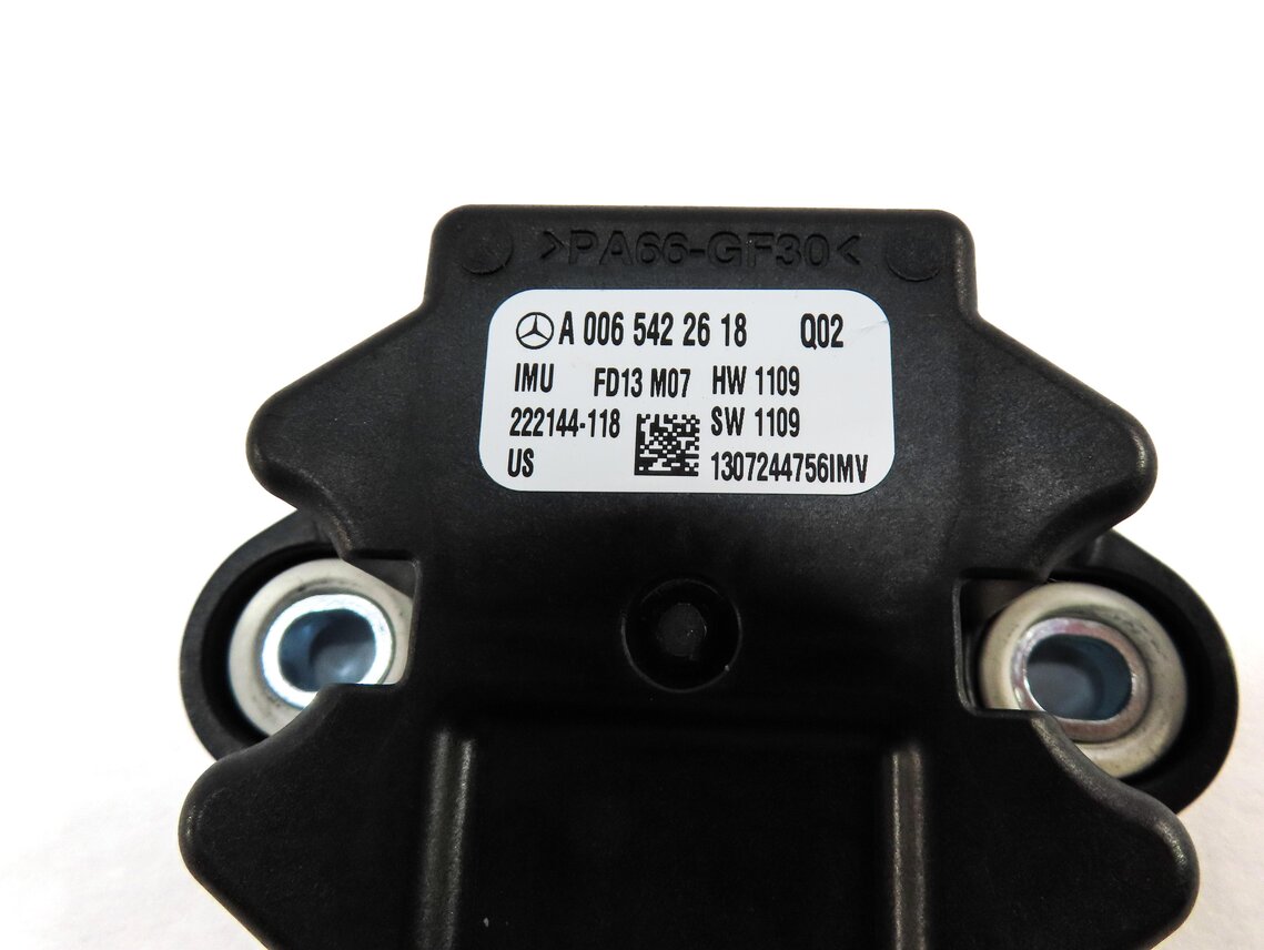 Thumbnail 4: 2014 MERCEDES GL450 (X166) YAW SPEED SENSOR 0065422618