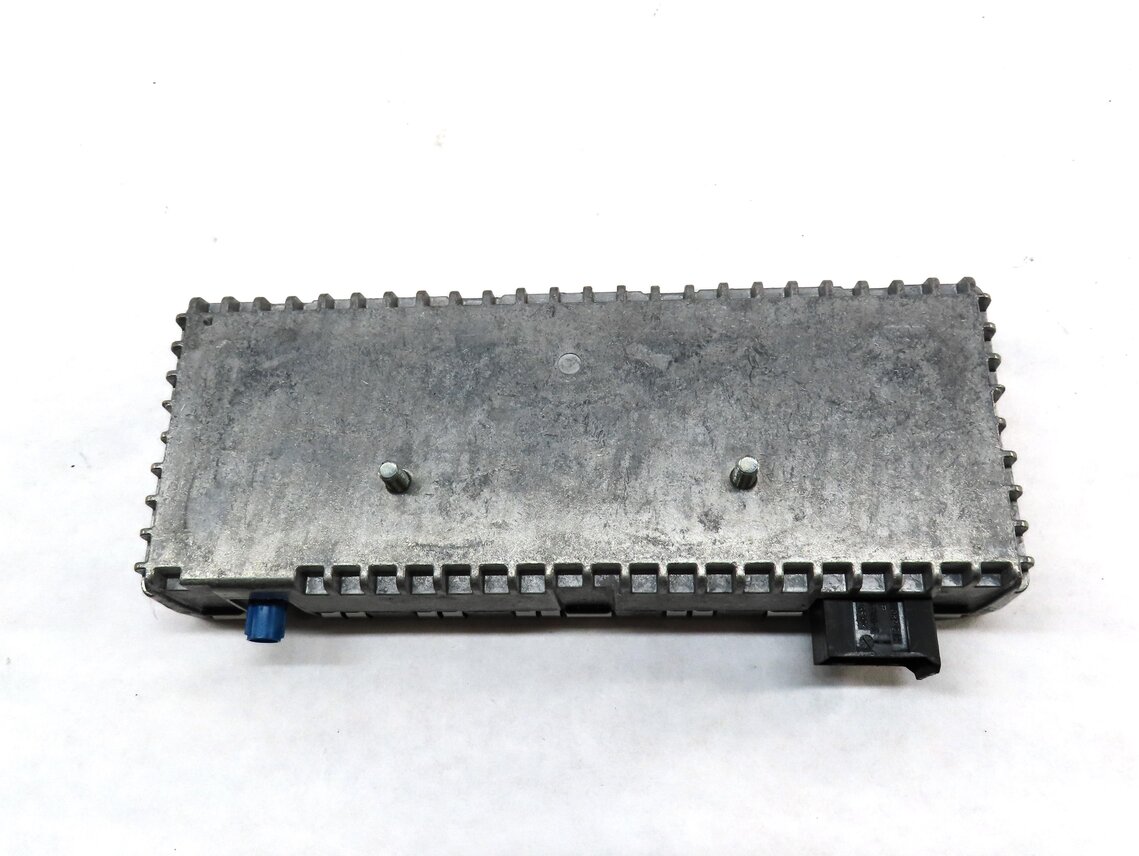 Thumbnail 4: 13-16 MERCEDES C117 C218 R172 W212 W463 X166 X204 SIRIUS SATELLITE RADIO MODULE