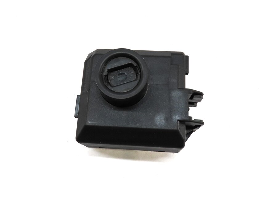 Thumbnail 2: 2014 MERCEDES GL350 GL450 GL550 GL63 ML350 ML550 (W166 X166) IGNITION SWITCH
