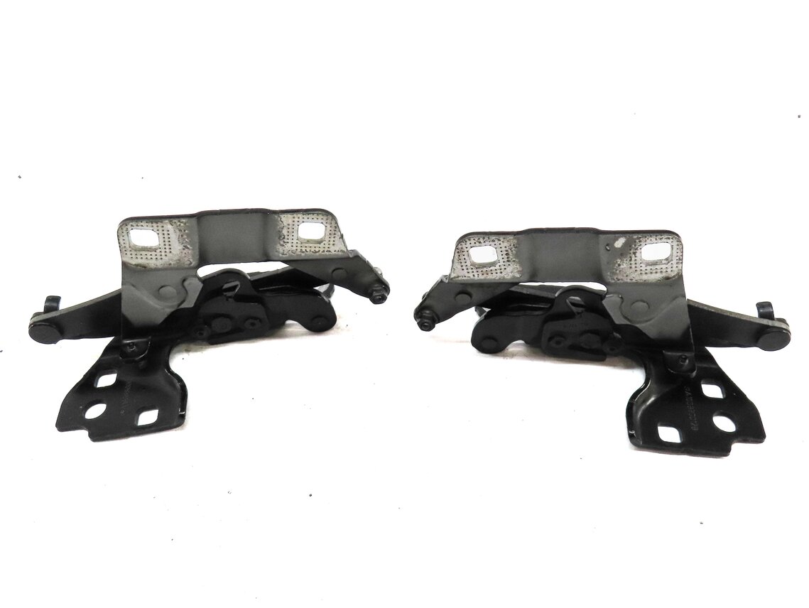 Thumbnail 3: 2012-2019 MERCEDES GL ML CLASS (W166 X166) FRONT HOOD HINGE SET (BLACK 040U)