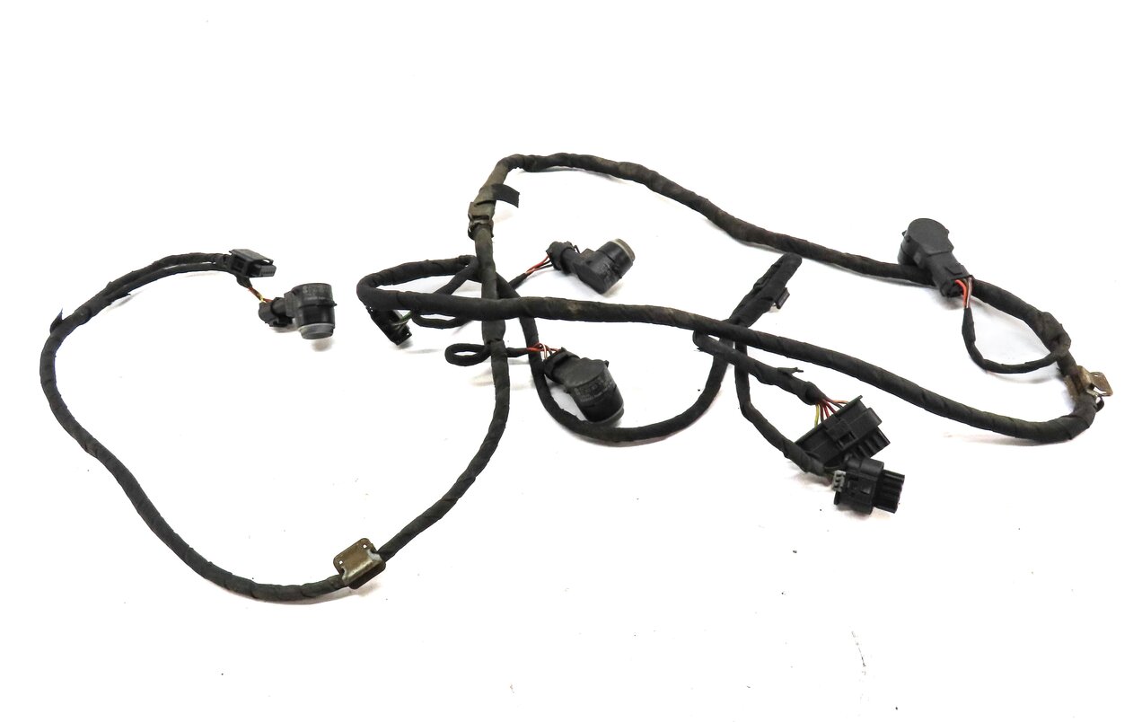 Thumbnail 2: 2014 MERCEDES GL450 (X166) REAR PARK ASSIST PDC SENSOR SET4 (BLACK) w/ HARNESS
