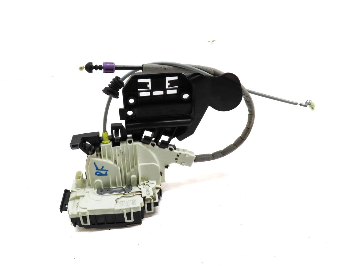 Thumbnail 2: 12-20 MERCEDES B GL GLC GLA ML (W166 W242 X166) RIGHT FRONT PASSENGER DOOR LATCH
