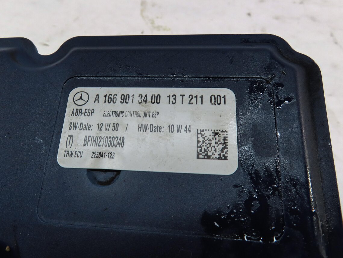 Thumbnail 5: 14-15 MERCEDES GL350 GL450 GL550 ML350 ML550 (W166 X166) ABS BRAKE PUMP MODULE
