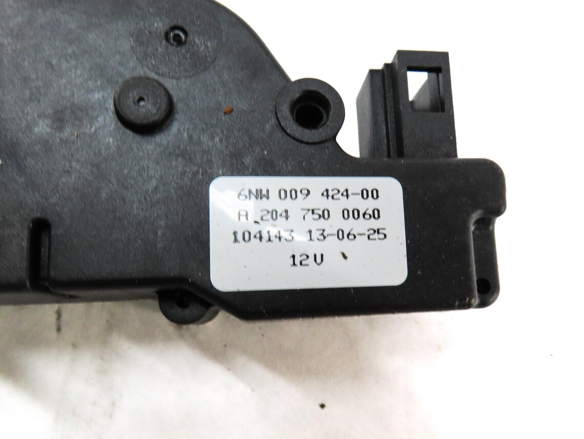 Thumbnail 6: 2014 MERCEDES GL450 (X166) REAR TRUNK HATCH LOCK LATCH ACTUATOR