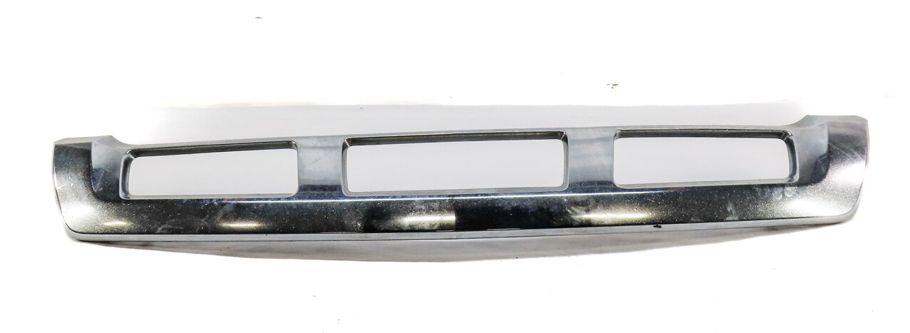 Thumbnail 2: 2014 MERCEDES GL450 (X166) FRONT LOWER BUMPER VALENCE TRIM PANEL (SILVER)
