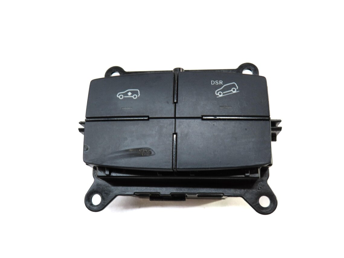 Thumbnail 2: 2014 MERCEDES GL450 (X166) RIDE HEIGHT HILL DESCENT SWITCH BUTTON PANEL