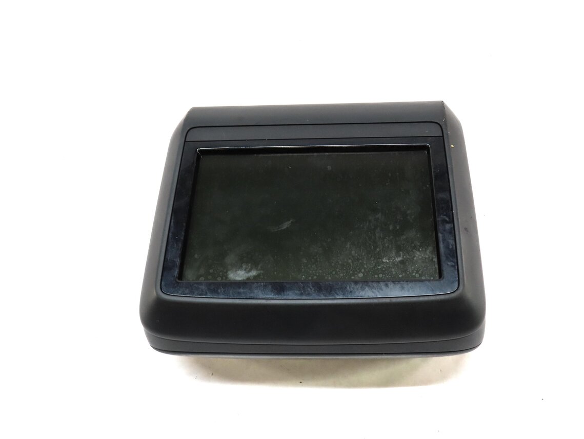 Thumbnail 3: 11-19 MERCEDES E GL ML S CLASS - REAR ENTERTAINMENT HEADREST VIDEO SCREEN