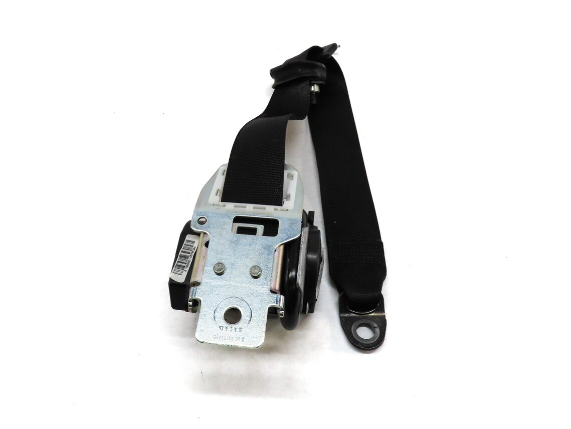 Thumbnail 3: 2014 MERCEDES GL450 (X166) REAR RIGHT 2ND ROW SEATBELT RETRACTOR (BLACK)