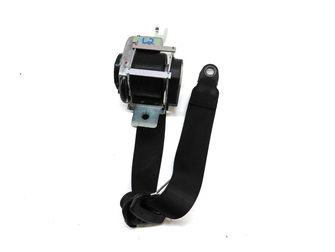 Thumbnail 2: 2014 MERCEDES GL450 (X166) REAR LEFT 2ND ROW SEATBELT RETRACTOR (BLACK)