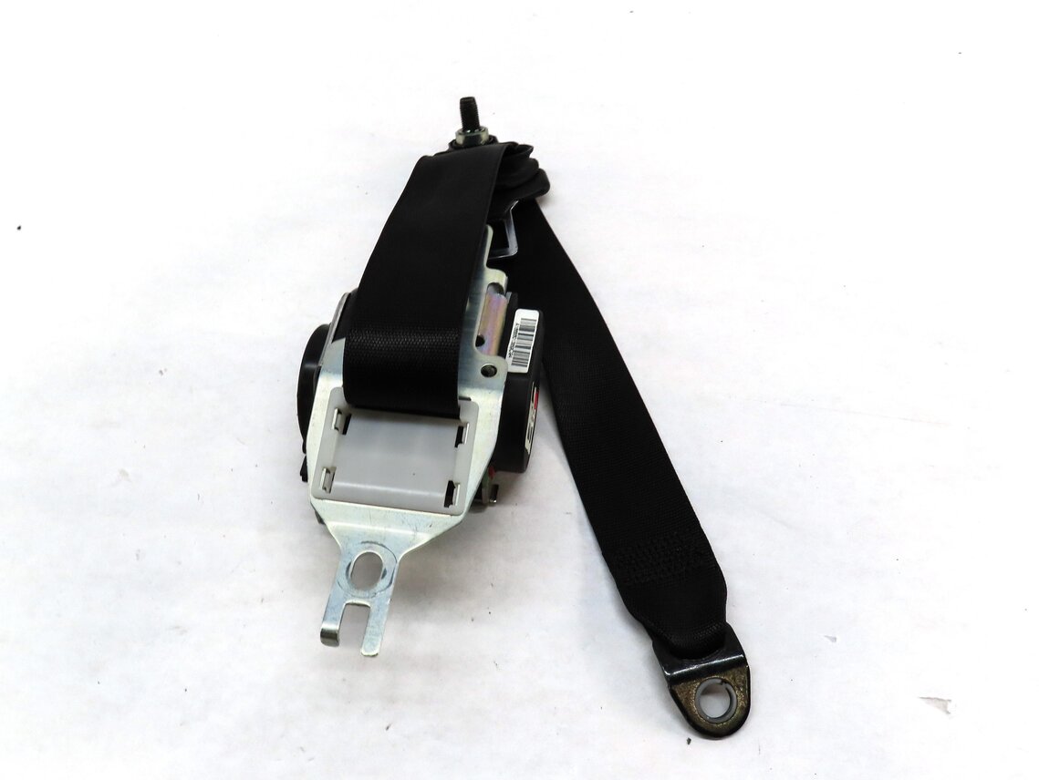 Thumbnail 3: 2014 MERCEDES GL450 (X166) REAR LEFT 2ND ROW SEATBELT RETRACTOR (BLACK)