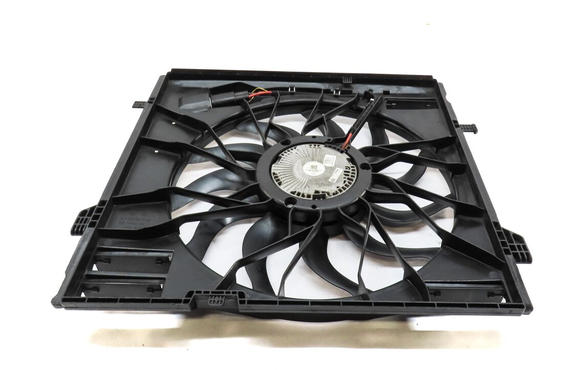Thumbnail 4: 13-19 MERCEDES GL GLE GLS ML (W166 X166) 600w RADIATOR COOLING FAN (TOW PACKAGE)
