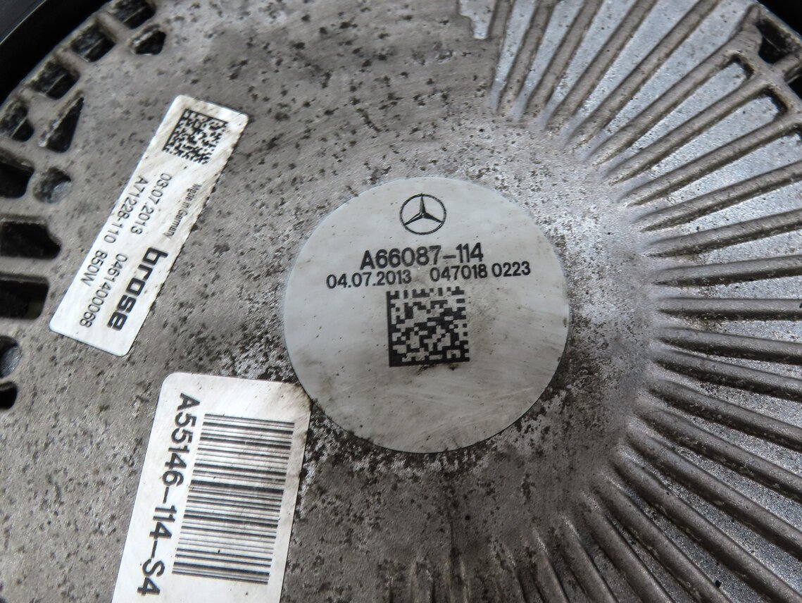 Thumbnail 6: 13-19 MERCEDES GL GLE GLS ML (W166 X166) 600w RADIATOR COOLING FAN (TOW PACKAGE)
