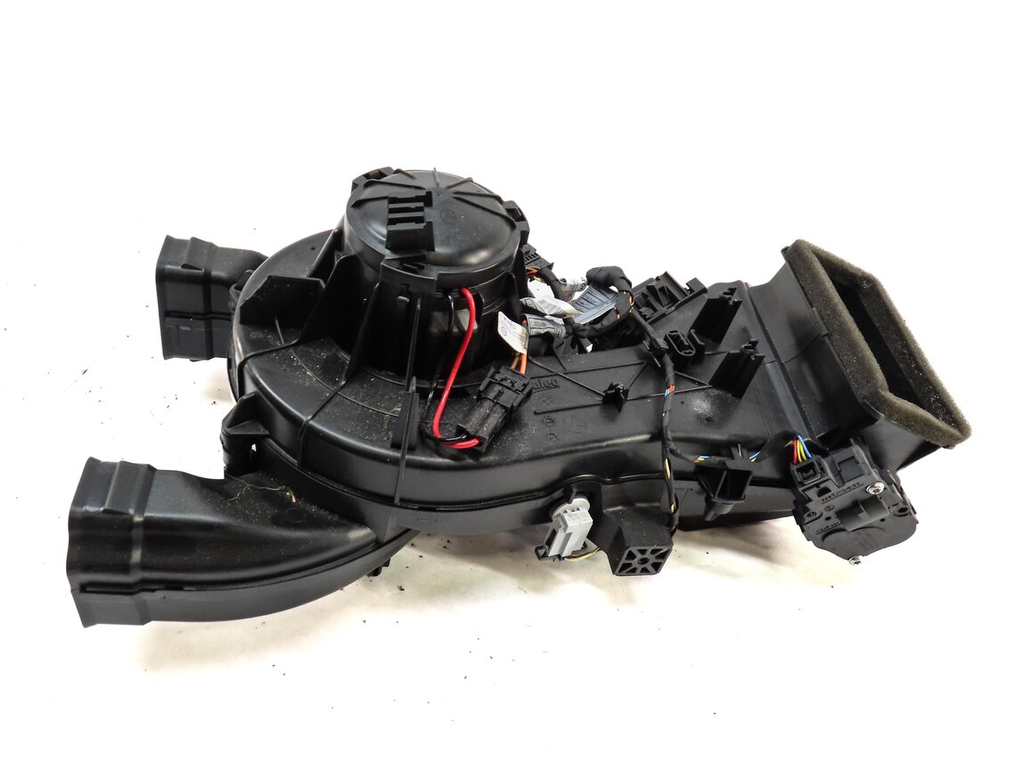 Thumbnail 3: 13-19 MERCEDES GL350 GL450 GL550 GLS350 GLS450 (W166 X166) REAR A/C BLOWER MOTOR