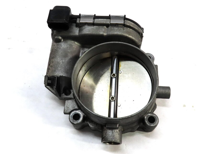 Thumbnail 3: 11-20 CL CLS E G GL GLE GLS ML S W207 W212 W166 X166 4.6L 5.5L THROTTLE BODY