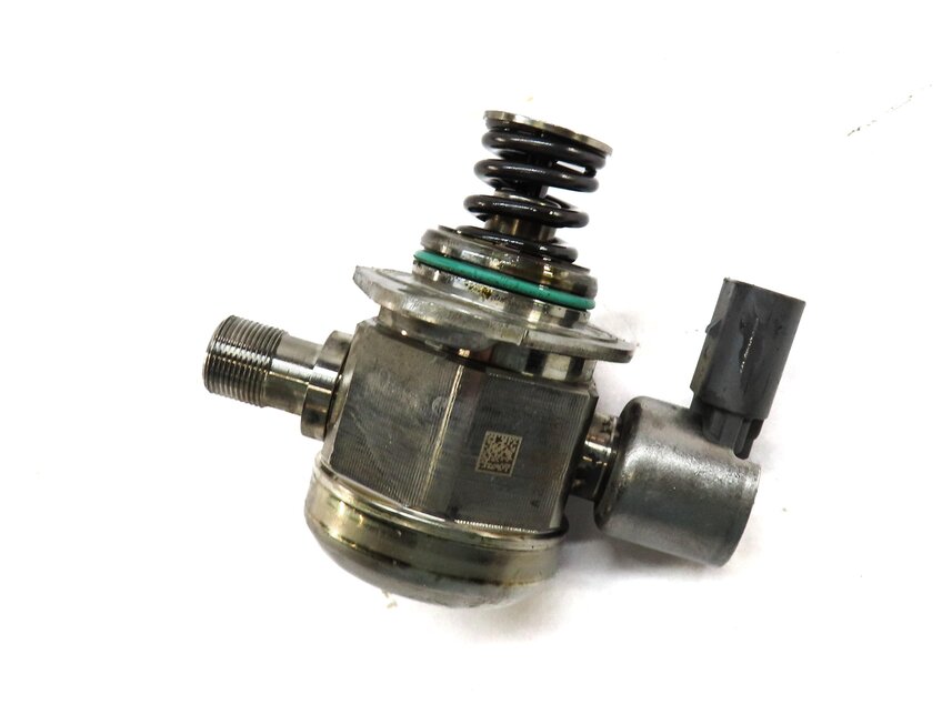 Thumbnail 6: 11-20 MERCEDES CL E G GL ML SL S SL CLS W212 W222 LEFT HIGH PRESSURE FUEL PUMP