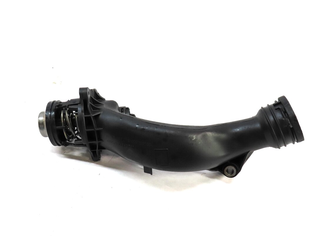 Thumbnail 2: 2014 MERCEDES GL450 (X166) 4.6L TURBO ENGINE THERMOSTAT HOUSING PIPE 2782000815