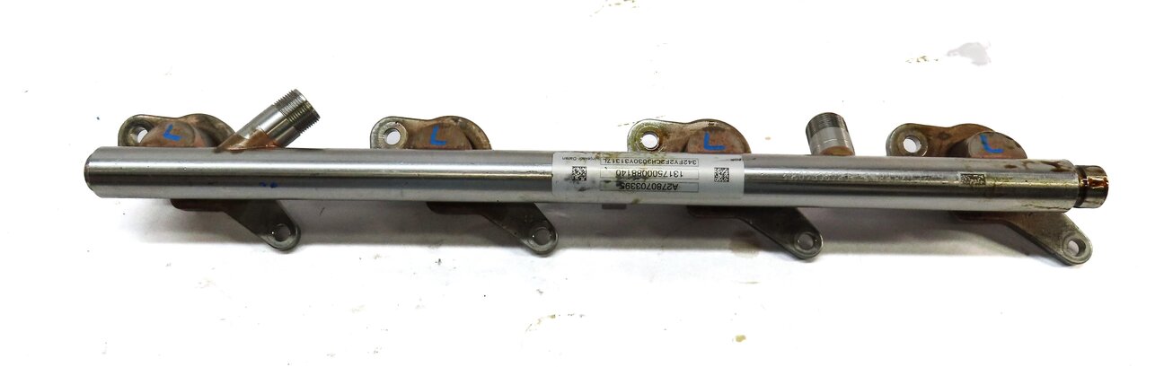 Thumbnail 3: 2014 MERCEDES GL450 (X166) 4.6L TURBO ENGINE LEFT FUEL RAIL 2780703395