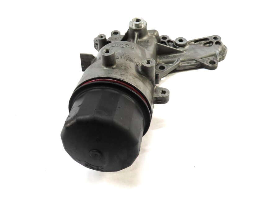 Thumbnail 2: 2014 MERCEDES GL450 (X166) 4.6L TURBO ENGINE OIL FILTER HOUSING 2781800410