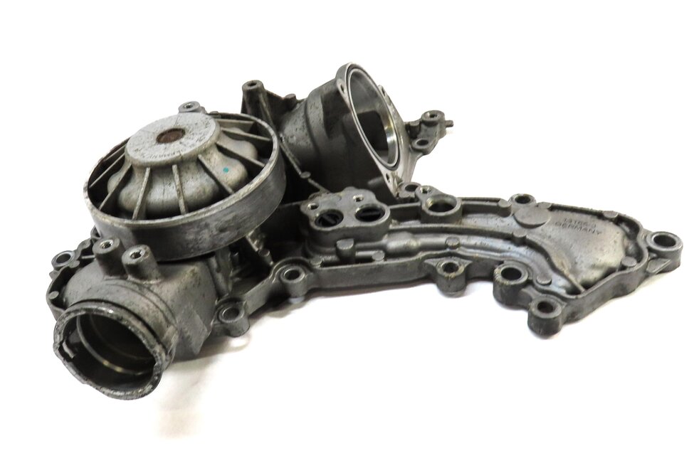 Thumbnail 2: 2011-2020 MERCEDES CL550 E550 GL450 GL550 ML550 S550 SL550 CLS550 - WATER PUMP
