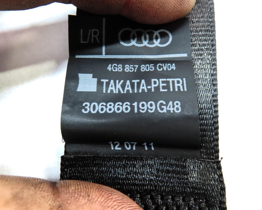 Thumbnail 4: 2012 AUDI A7 (C7 4G8) REAR LEFT SEATBELT SEAT BELT RETRACTOR (BLACK) 4G8857805C