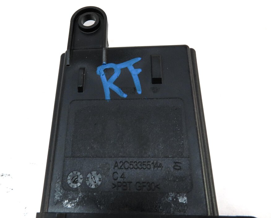 Thumbnail 4: 2012 AUDI A7 (C7 4G8) FRONT RIGHT SEAT OCCUPANT DETECTION SENSOR 5C6959339B